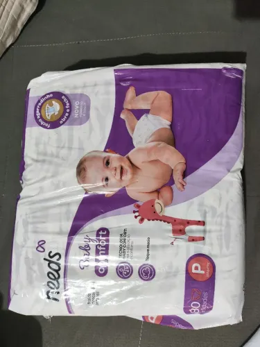 Fralda descartável para bebe 