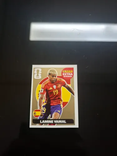 Figurinha Lamine Yamal Legend Gold - Panini Copa do Mundo 2026