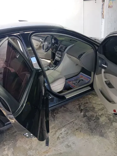 Chery Cielo 1.6 16V 119cv 5P 2011