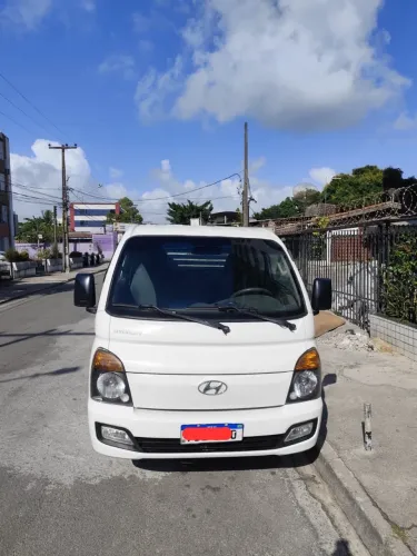 Hyundai HR 2016