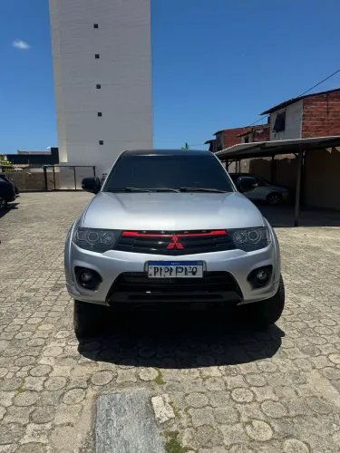 Mitsubishi L200 Triton HPE 3.2 CD TB Int.diesel AUT 2015