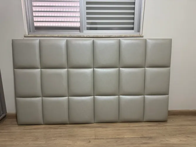 Cabeceira casal modulada