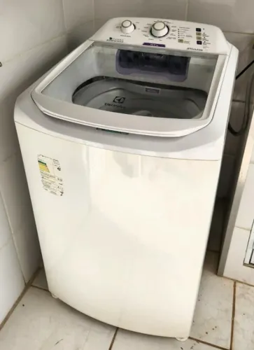 Máquina de lavar Eletrolux 10,5KG 127V