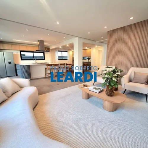 CASA EM CONDOMÍNIO - ALPHAVILLE 4 - SP