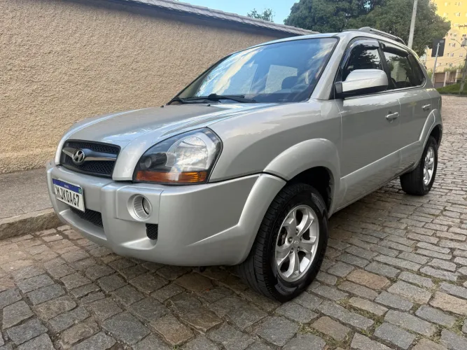 Hyundai Tucson 2.0 16V Aut. 2013