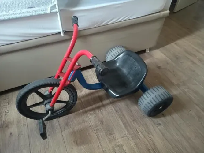 Velotrol infantil Bandeirante, estrutura reforçada