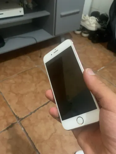 iphone 6s bateria 70% tem que arrumar tela!