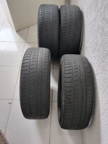 4 pneus usado 205/65/R15