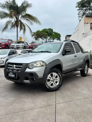 Fiat Strada Adv. Ext. 1.8 Locker Dual.flex CE 2012