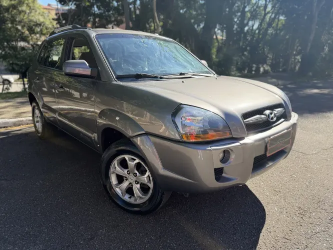 Hyundai Tucson 2.0 16V Aut. 2011