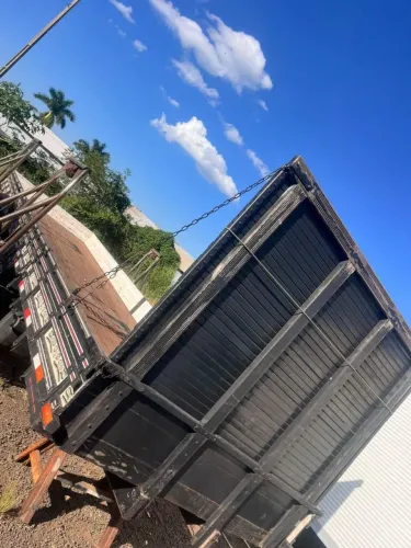 CARROCERIA GRADE BAIXA 9,5mts