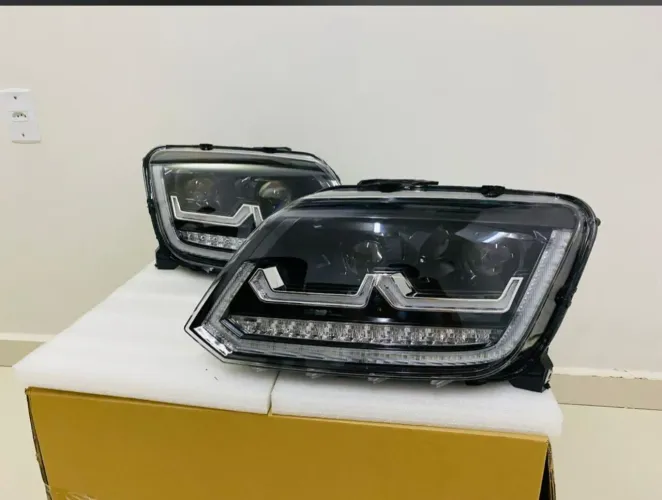Farol amarok Led