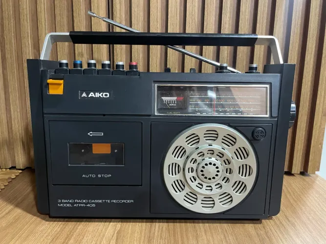 Rádio Cassete AIKO ATPR-450 - Raridade 