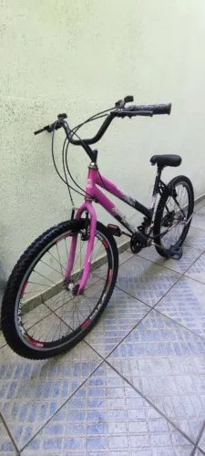 Bicicleta Feminina de marcha