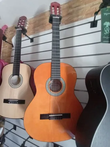 Violão Giannini nylon 
