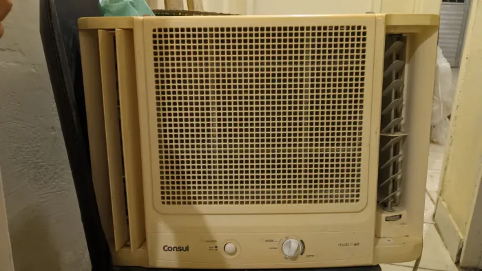 AR CONDICIONADO CONSUL 7500 PERFEITO ESTADO