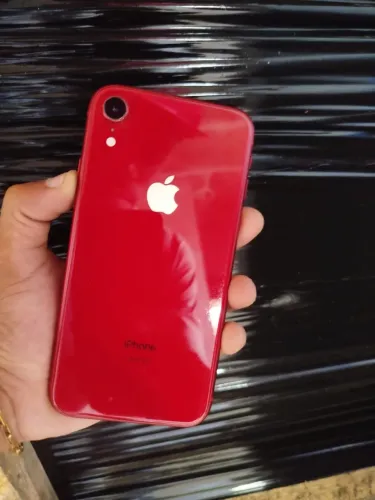 iPhone XR 128gb vermelho
