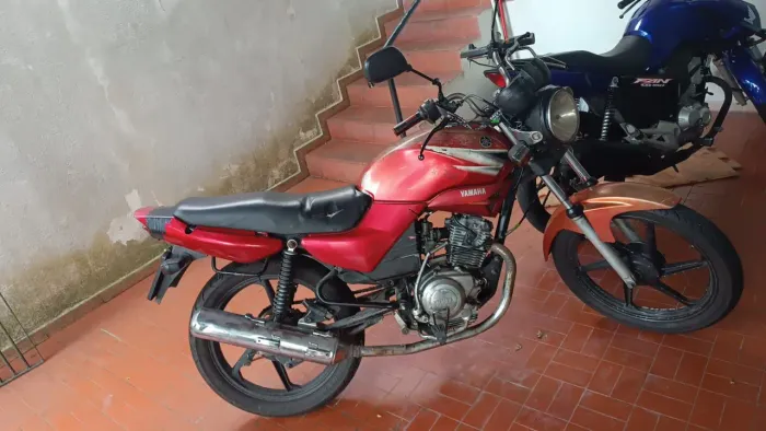 Moto em ótimo estado