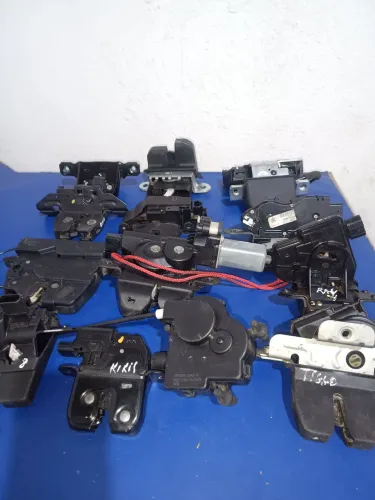 Renegade,Compass,Onix,Toro,Tiggo 7, Tiggoo 8, BYD,gol ,Voyage. Fechadura da tampa da mala