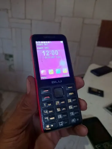 Celular blu