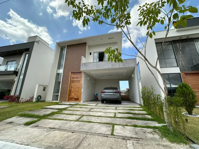 Jardins do Lago - Casa de 2 pavimentos - 250 m² com 4 suítes e piscina - Belém - PA