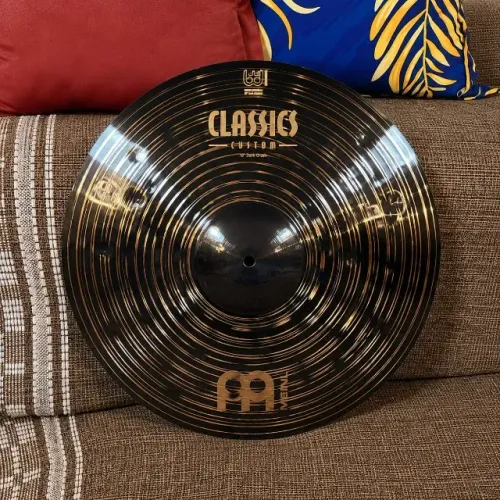 Crash Meinl Classic Custom Dark 18¨ - Novo