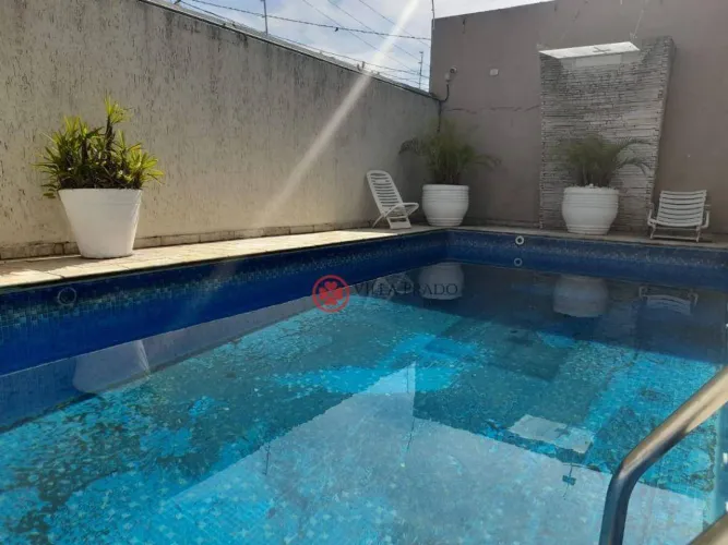 CASA DE CONDOMÍNIO FECHADO NA VILA CARRÃO !!!