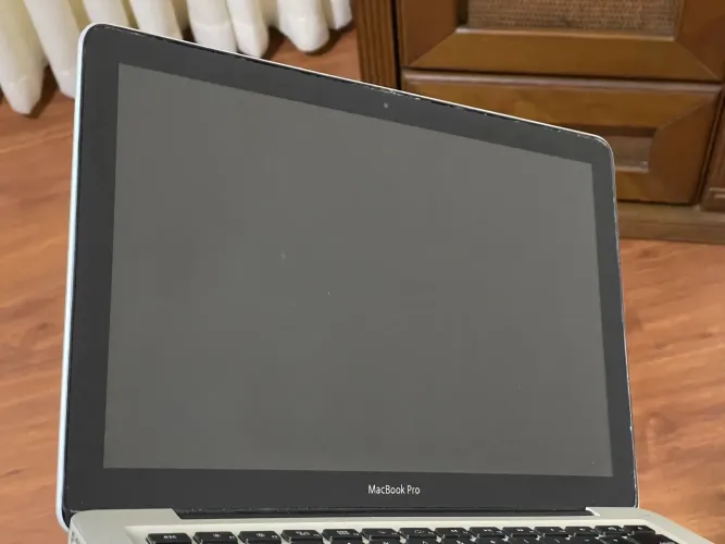 Tela LCD Original Apple - MacBook Pro A1278 13? (2012) - LCD OK / Vidro Riscado