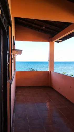 ALUGA-SE CASA NA ILHA DE ITAPARICA 