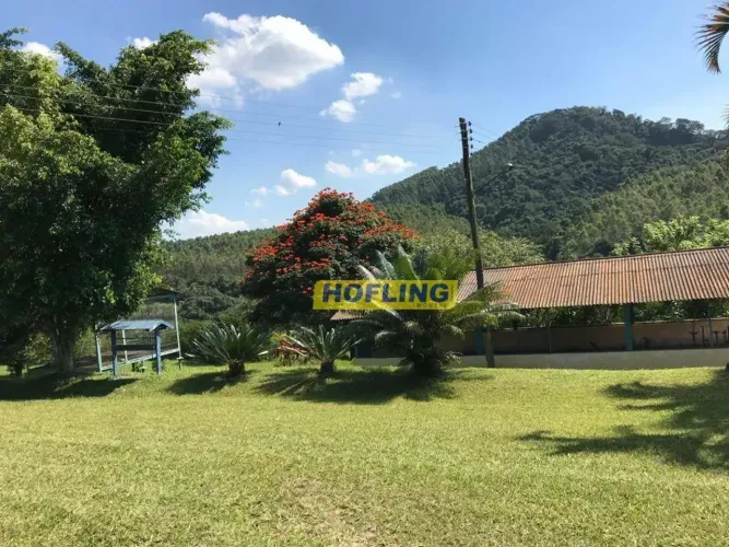 Sítio com 16.6 hectares e com 5 dormitórios à venda, 166100 m² por R$ 2.500.000 - Zona Rur