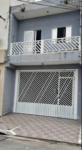 T.S CASA A VENDA EM CARAPICUIBA
