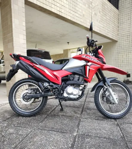 ALUGUEL de MOTO BROS e CARRO