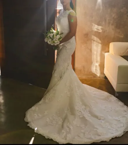 Vestido de Noiva St. Patrick (Pronovias) - Todo em renda - Ajustável tamanho 38 ao 42