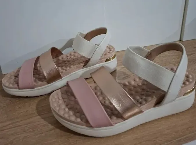 Sandália Infantil 35 Modare Ultra Conforto pouco uso