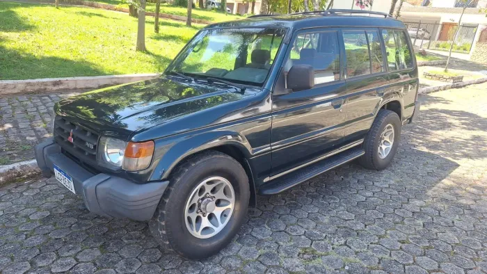 Mitsubishi Pajero GLX 3.0 V6 4P MEC 1998