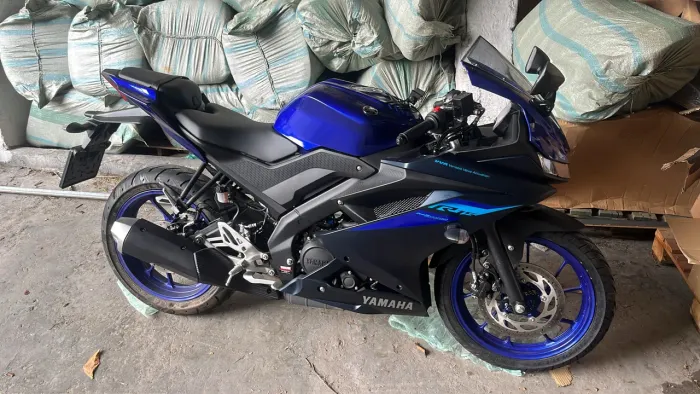 YZF R-15 ABS 2025 Segundo Dono esportiva