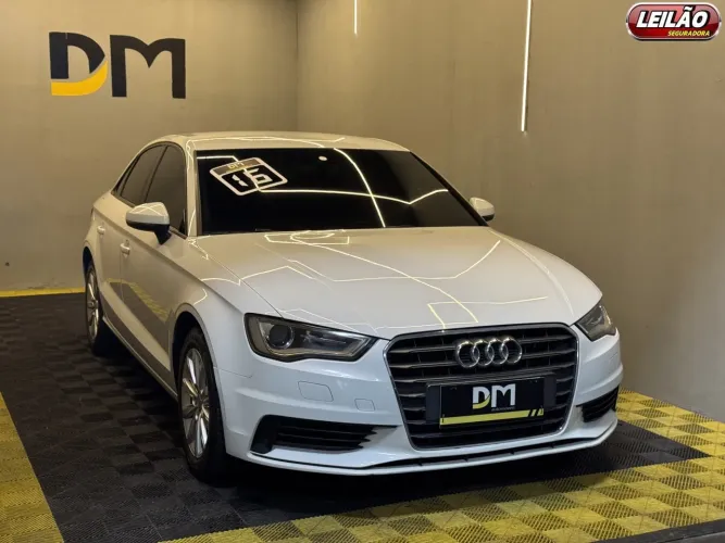 Audi A3 Sedan 1.4 TFSI Flex Tiptronic 4P 2016