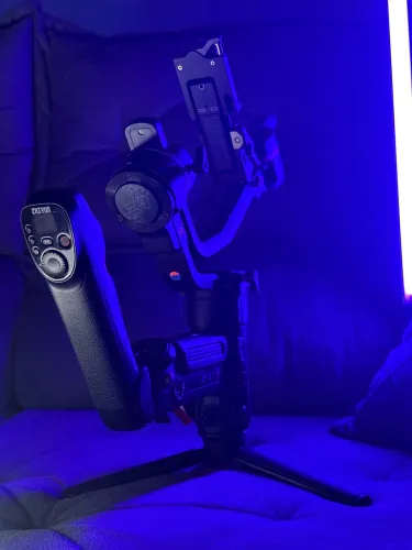 Estabilidador Zhyiun Crane 3s Pro