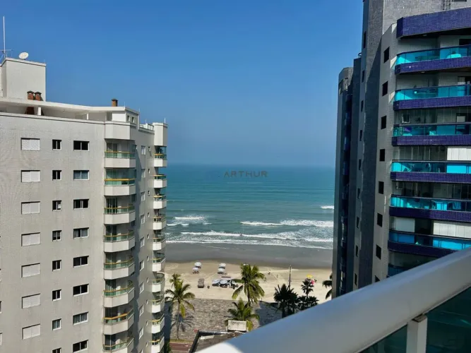 Apartamento à venda em Praia Grande no bairro Vila Caiçara com vista para o mar