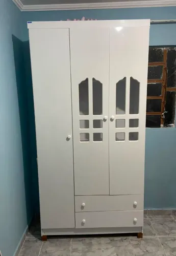 Guarda roupa infantil branco 