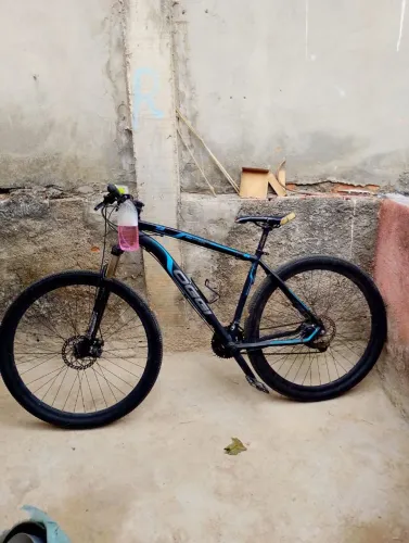 BICICLETA OGGI 7.2 ARO 29