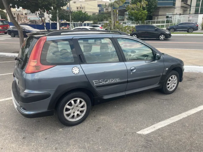 Peugeot 206 SW Escapade 1.6 16V Flex 5P 2008