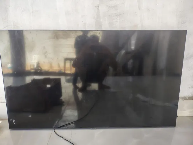 Vendo smartv Samsung 55 polegadas com led queimados