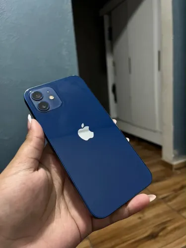iPhone 12