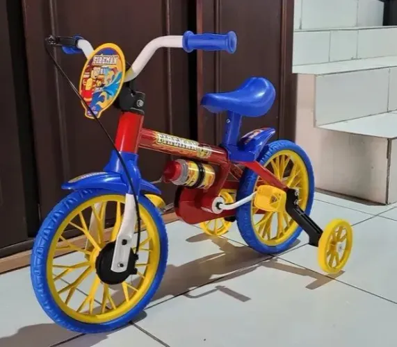 Bicicleta Infantil Menino Nova na Caixa Lacrada