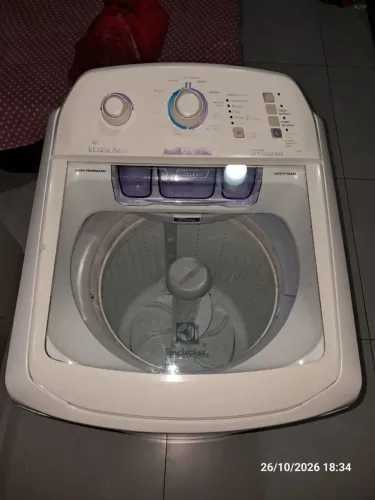 (Leia o anúncio) Lavadora Electrolux LAC09 8.5k