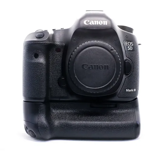 Câmera Canon 5D Mark III + Grip - corpo - Seminovo