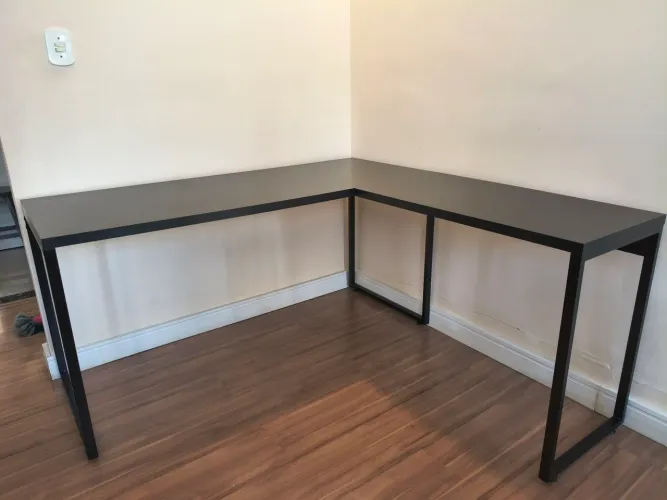 Mesa em L