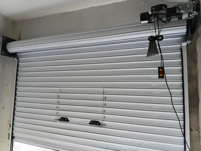 Portas automáticas de enrolar