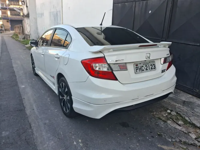 Honda Civic Sedan LXR 2.0 Flexone 16V Aut. 4P 2015